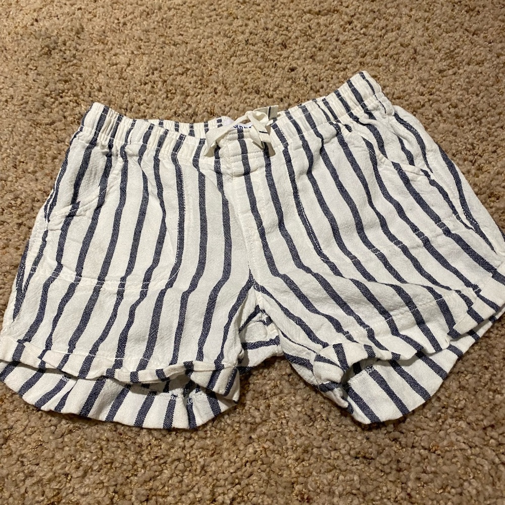 Stunning striped shorts